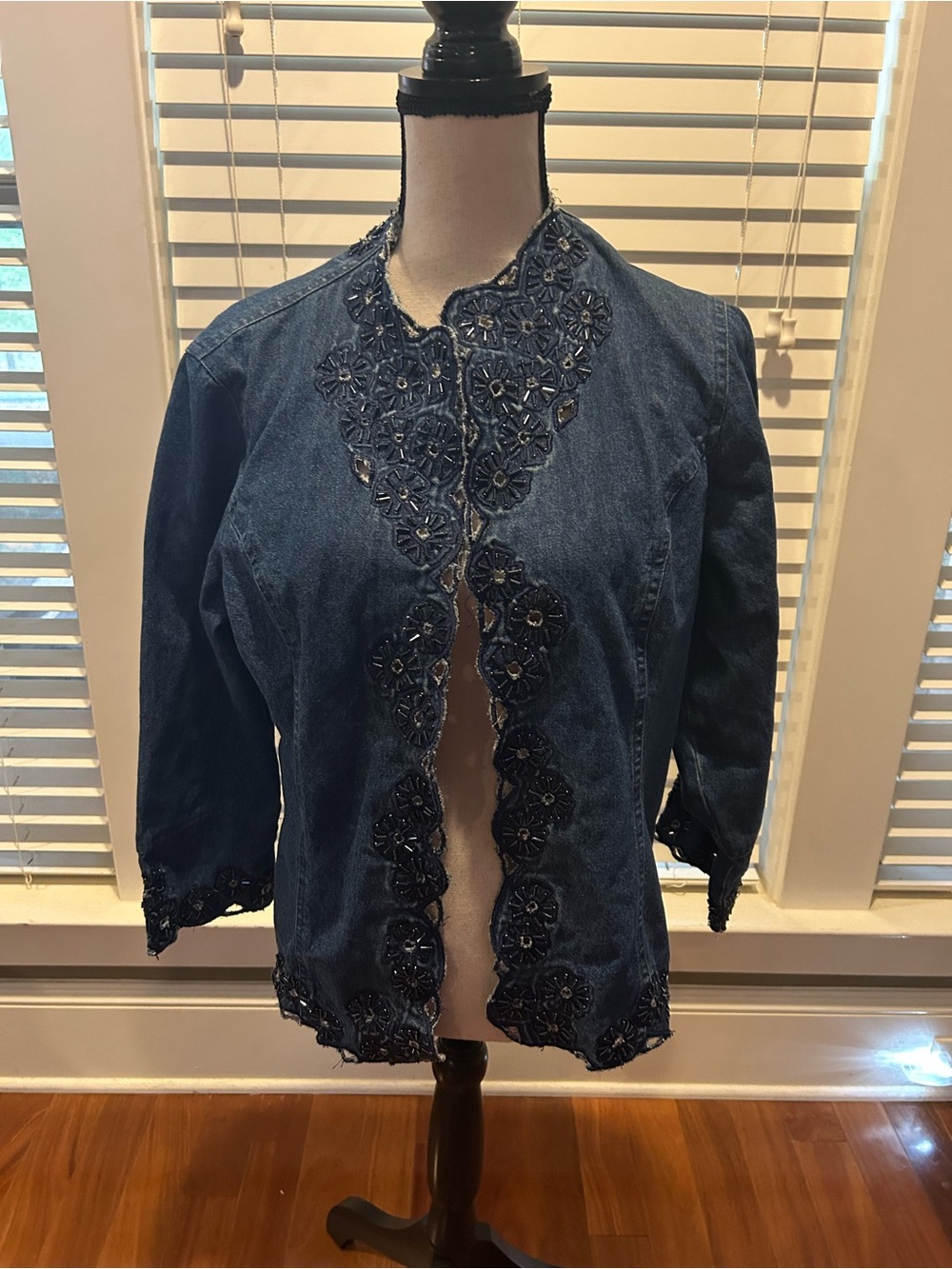 Vintage New Directions embellished collar denim jacket size M